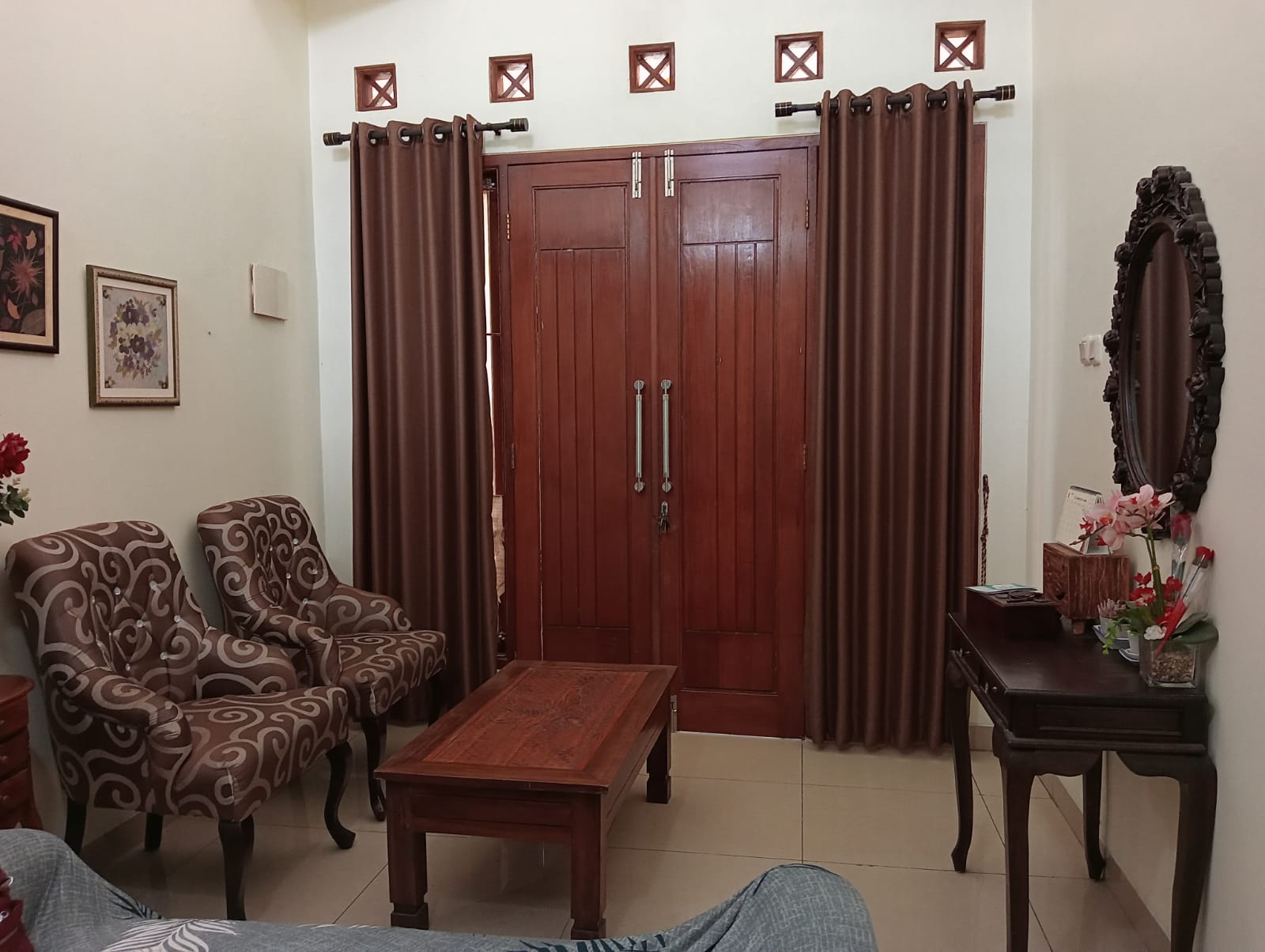 Rumah Disewakan Fully Furnished di Cluster Hawaii Deltamas Cikarang